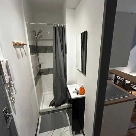 29 - Wifi - Beausejour- Proche Centre アパート *
